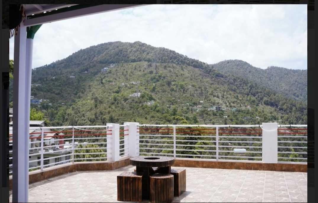 Collection O The Maan Resort Rāmgarh Kültér fotó